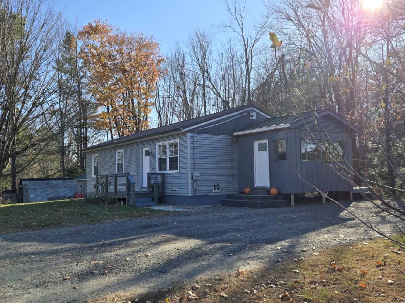 Sunset Ave, Wilton, ME 04294