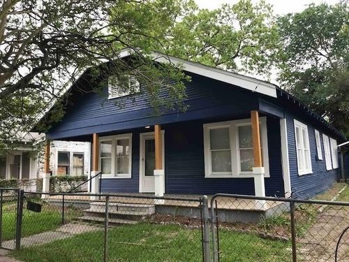 7021 Avenue H, Houston, TX, 77011-2627 | Card Image