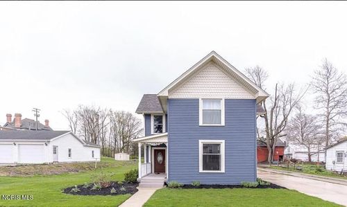 24269 W 2nd St, Grand Rapids, OH, 43522-9719 | Card Image
