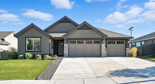 411 Epic St, Richland, WA, 99352-5545 | Card Image
