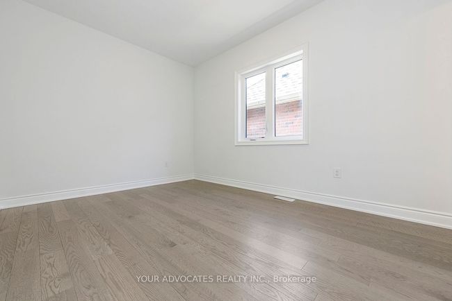 142 Rowe St, House other with 4 bedrooms, 5 bathrooms and 2 parking in Bond Head ON | Image 40