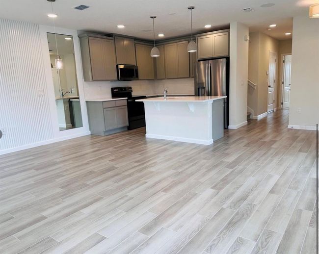 2895 Narcoossee Commons Way, Townhouse with 4 bedrooms, 3 bathrooms and null parking in Saint Cloud FL | Image 8