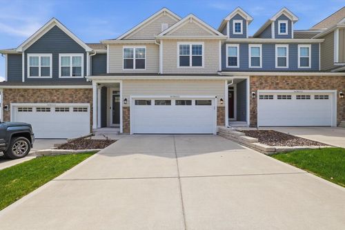N67W25333 Breckenridge Court, Sussex, WI, 53089 | Card Image
