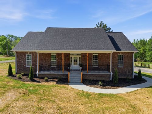 8347 Horseshoe Rd, Cross Plains, TN, 37049-5010 | Card Image