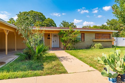 8308 Doreen Ave, Fort Worth, TX, 76116-6306 | Card Image