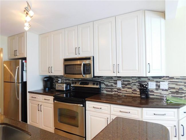 KITCHEN | Image 19