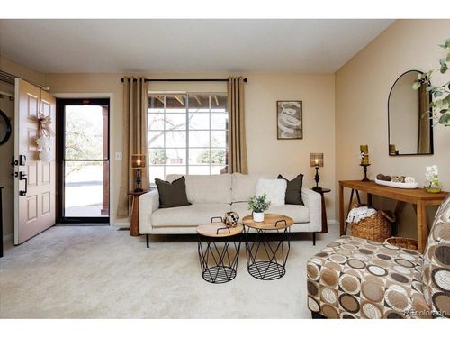 819 Summer Dr, Highlands Ranch, CO, 80126-3093 | Card Image