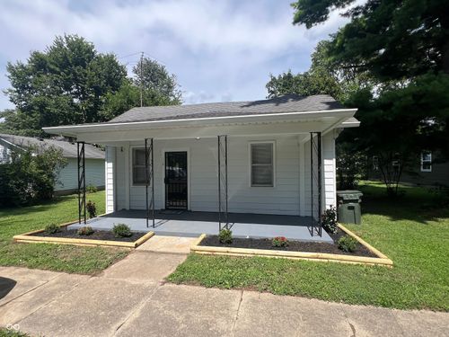 118 Fletcher St, Morristown, IN, 46161-4632 | Card Image