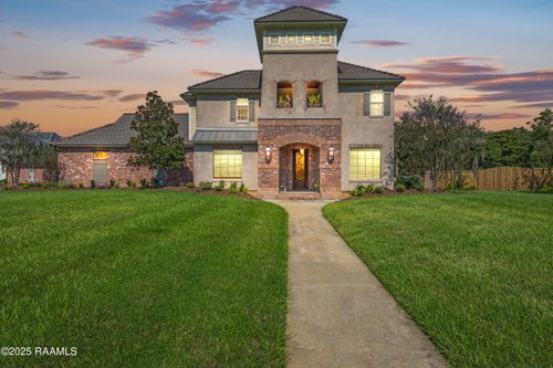 1058 Angelwood Cir, Breaux Bridge, LA, 70517-6752 | Card Image
