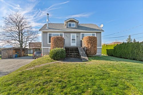 9227 Annis Rd, Rosedale, BC, V0X1X2 | Card Image