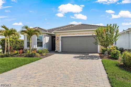 7100 Del Webb Oak Creek Blvd, NORTH FORT MYERS, FL, 33917-2150 | Card Image