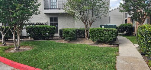 apt-85-17401 Red Oak Dr, Houston, TX, 77090-1262 | Card Image
