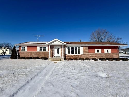 207 Cedar Ave, Brodhead, WI, 53520-1044 | Card Image