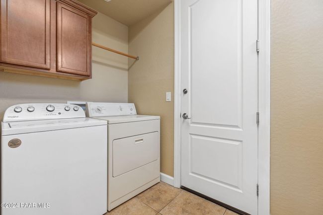 Large Laundry Room | Image 31