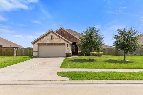 3314 Charles Pl, Mont Belvieu, TX, 77523-5092 | Card Image