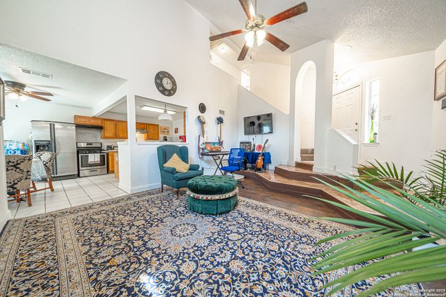 9907 Autumn Vly, House other with 4 bedrooms, 3 bathrooms and null parking in Converse TX | Image 9
