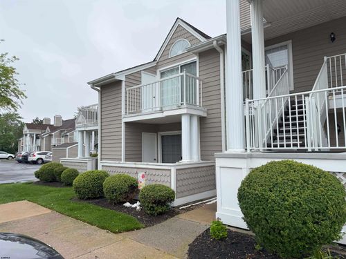 unit-g14-550 Central Ave, Linwood, NJ, 08221-1395 | Card Image