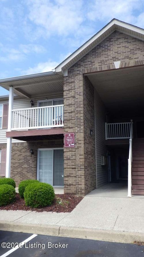apt-2-7802 Alfred Schlatter Dr, Louisville, KY, 40214-3873 | Card Image