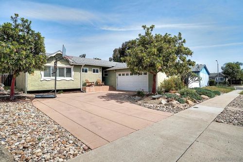 8884 Haveteur Way, San Diego, CA, 92123-2220 | Card Image