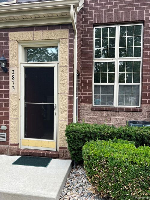 53-2873 Biddle Avenue, Wyandotte, MI, 48192 | Card Image