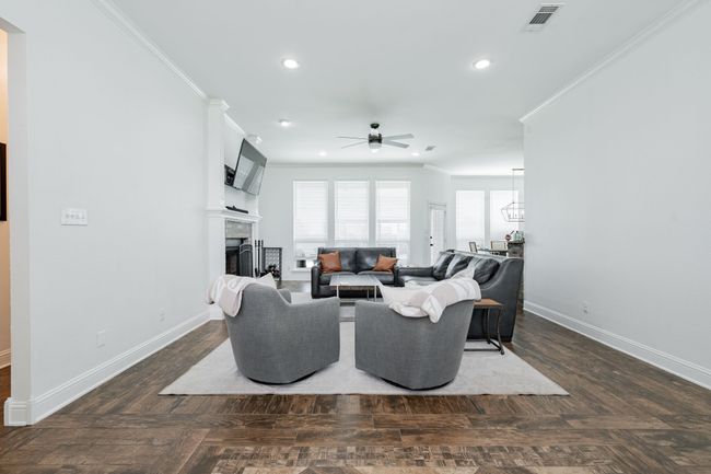 1005 Ruidoso Downs Dr, House other with 4 bedrooms, 2 bathrooms and null parking in Terrell TX | Image 7