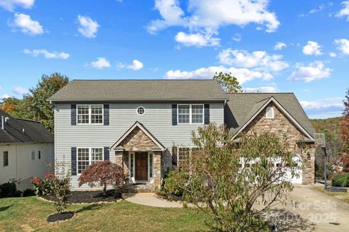 224 Rivercrest Blvd, Arden, NC, 28704-8742 | Card Image