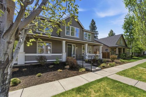 2417 Nw Hosmer Lake Dr, Bend, OR, 97703-5474 | Card Image