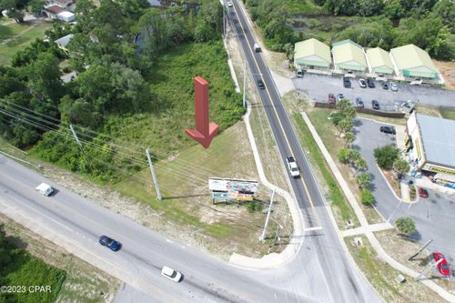 8929 N Lagoon Dr, Panama City Beach, FL, 32408-4338 | Card Image