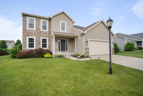 810 Meadowgate Drive, Waterford, WI, 53185 | Card Image