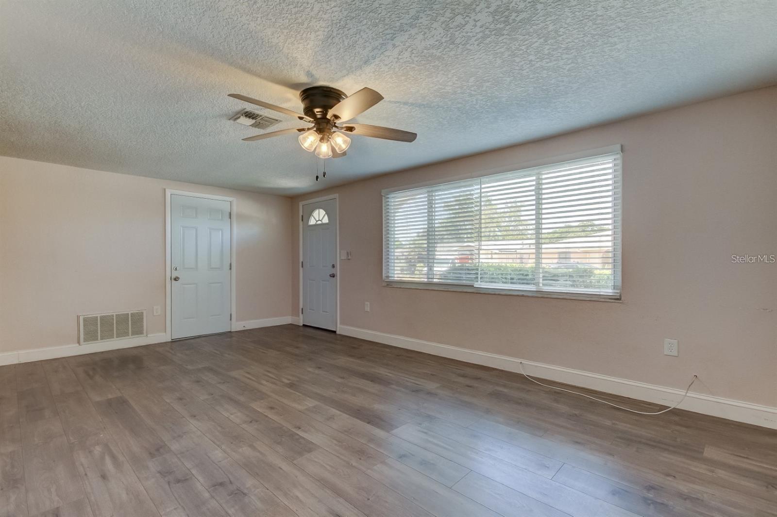 Residential in PORT RICHEY 5