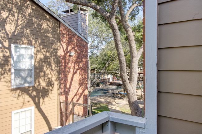 Exterior view | Image 18