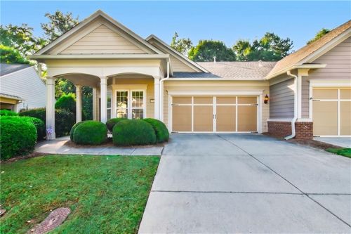 6136 Longleaf Dr, Hoschton, GA, 30548-8239 | Card Image