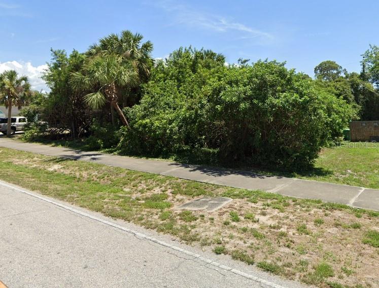 Land in PORT CHARLOTTE