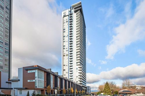 3203-8551 201 St, Langley, BC, V2Y3Y5 | Card Image