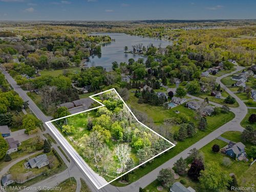 0 Silver Lake Road Road, Fenton Charter Township, MI, 48451 | Card Image