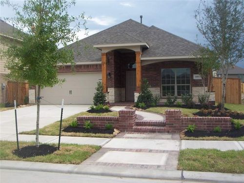 18907 Cove Pointe Dr, Cypress, TX, 77433-3389 | Card Image
