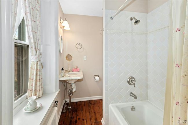 2332 Kunsman Rd, House other with 6 bedrooms, 5 bathrooms and null parking in Quakertown PA | Image 28