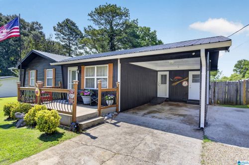 726 Bernard Couch Dr, Anniston, AL, 36207-4906 | Card Image