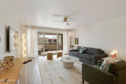 b420-7625 E Camelback Rd, Scottsdale, AZ, 85251-2105 | Card Image