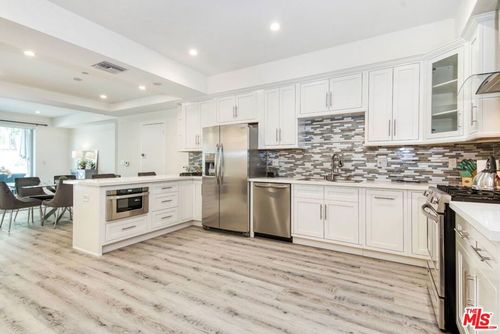 504-1237 S Holt Ave, Los Angeles, CA, 90048 | Card Image