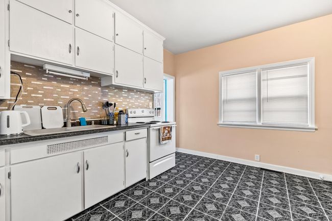 1150 Madison (10).jpg | Image 10
