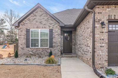 7112 Hickory Cove Way, House other with 4 bedrooms, 3 bathrooms and null parking in Gurley AL | Image 2