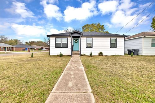 1600 Faulkner Ln, Waco, TX, 76704-2078 | Card Image