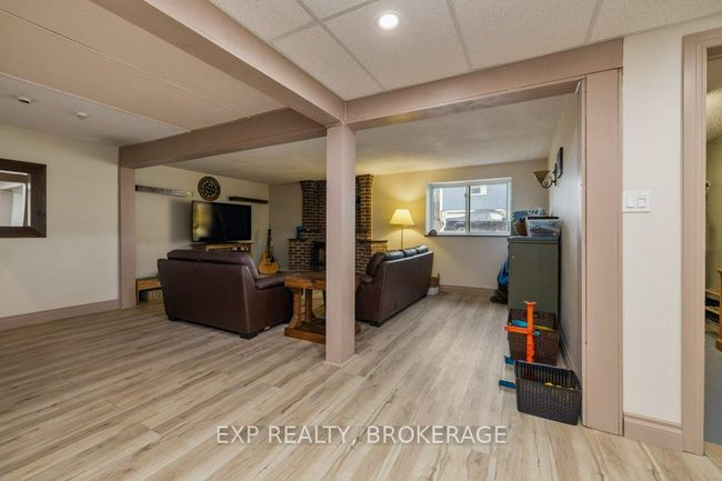 1038 Mccallum Lane, House other with 4 bedrooms, 3 bathrooms and 3 parking in Sydenham ON | Image 30