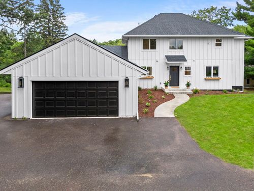 6667 Moorland Dr, Eden Prairie, MN, 55346-2436 | Card Image