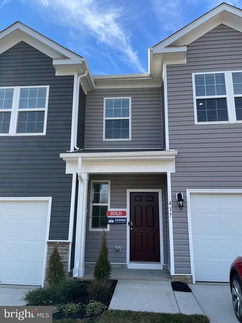 413 Tevis St, WINCHESTER, VA, 22601-6157 | Card Image