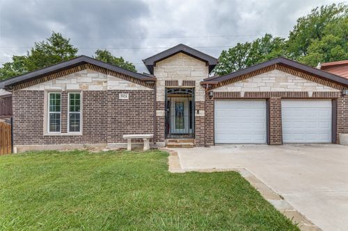 5924 Maceo Ln, Fort Worth, TX, 76112-7950 | Card Image