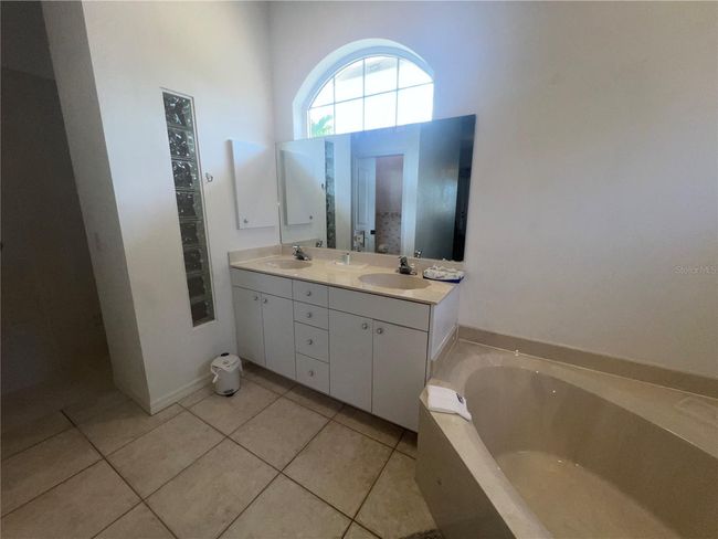 5011 Key Largo Dr, House other with 3 bedrooms, 2 bathrooms and null parking in PUNTA GORDA FL | Image 36