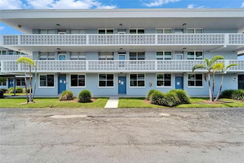 apt-207-4895 Bay St Ne, SAINT PETERSBURG, FL, 33703-4073 | Card Image