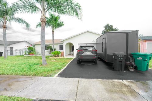 26581 Sw 122nd Ct, Homestead, FL, 33032-7982 | Card Image